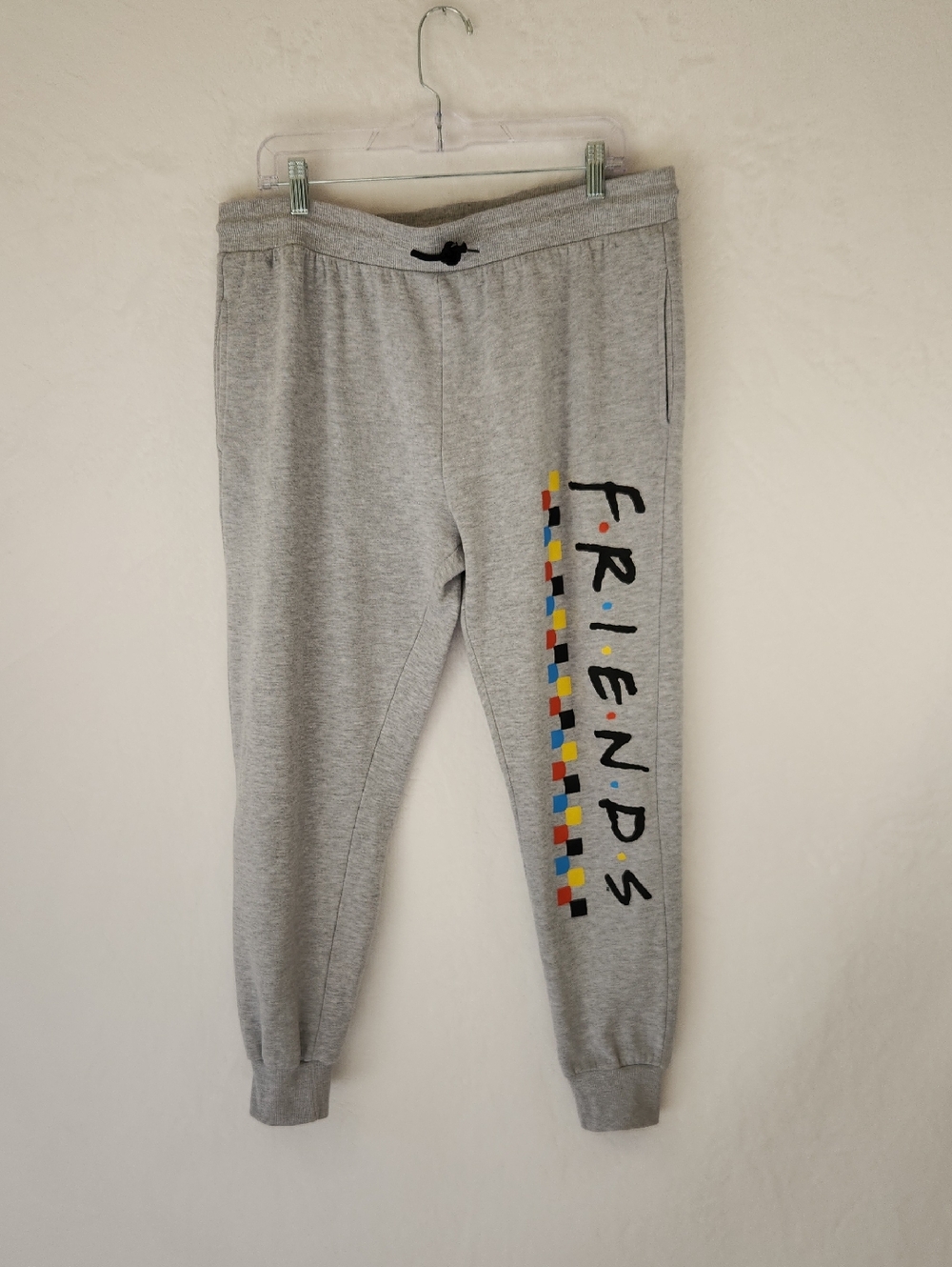 FRIENDS Sweatpants Grey Jogger Unisex XXL from The TV Series‎ - Offical Merch.